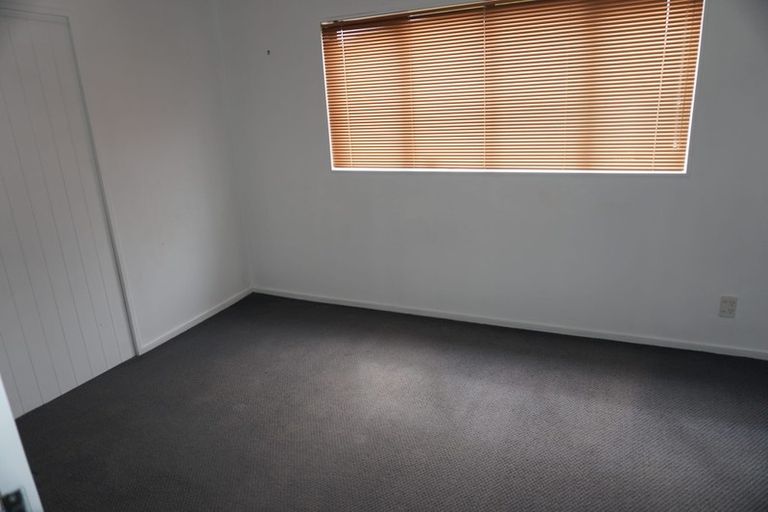 Photo of property in 404a East Tamaki Road, East Tamaki, Auckland, 2013