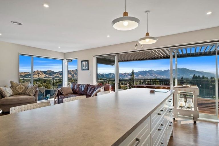 Photo of property in 3 Kereru Rise, Hanmer Springs, 7334