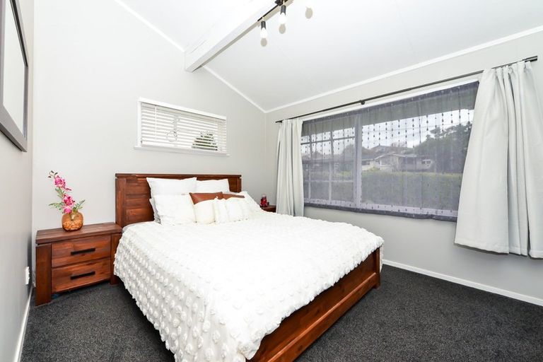Photo of property in 3 Lancewood Avenue, Melville, Hamilton, 3206