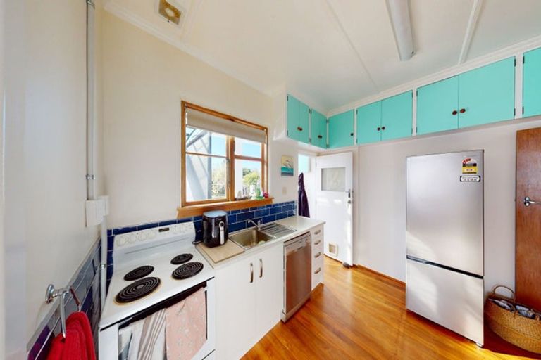 Photo of property in 12 Quick Avenue, Aramoho, Whanganui, 4500