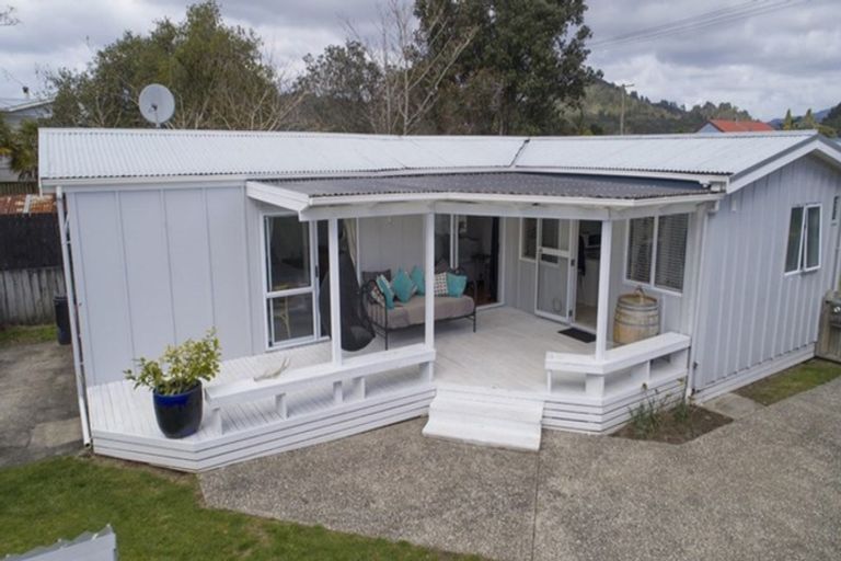 Photo of property in 144a Kiwi Road, Whangamata, 3620
