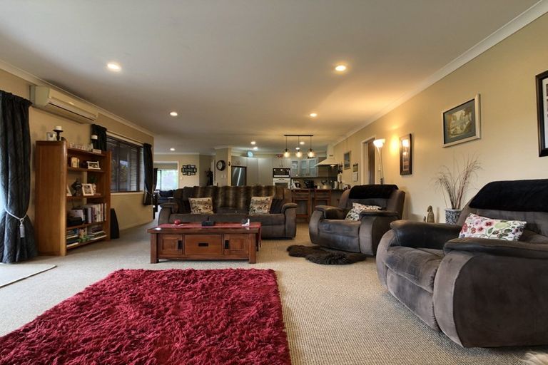 Photo of property in 19 Napier Street, Jervoistown, Napier, 4112