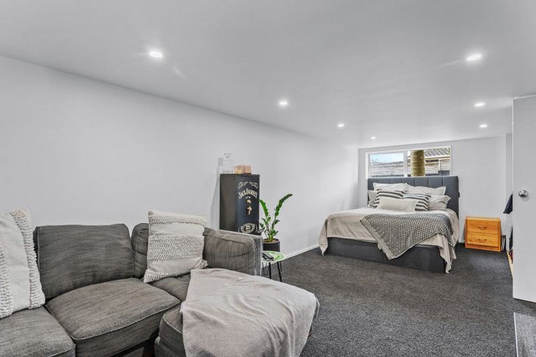 Photo of property in 44 Westpark Drive, West Harbour, Auckland, 0618