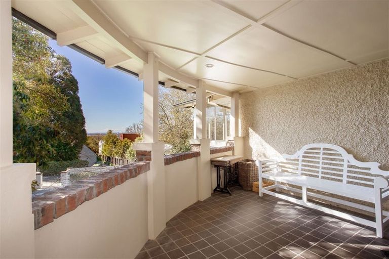 Photo of property in 2 Gwynfa Avenue, Cashmere, Christchurch, 8022