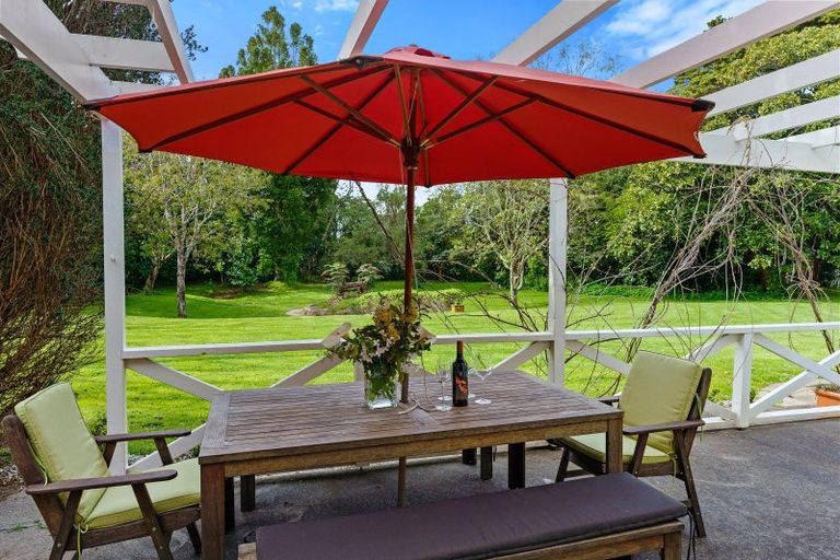 Photo of property in 58 Te Roto Road, Otaki, 5512