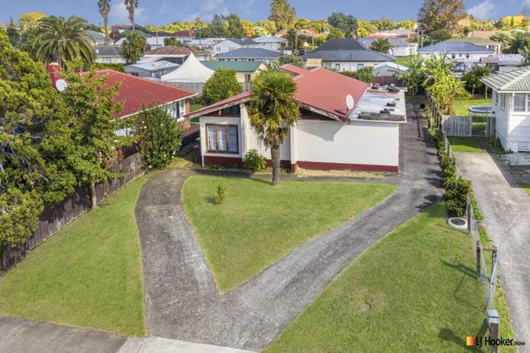 Photo of property in 227 Bairds Road, Otara, Auckland, 2023