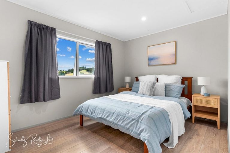 Photo of property in 7 Hebe Lane, Maungaturoto, 0520