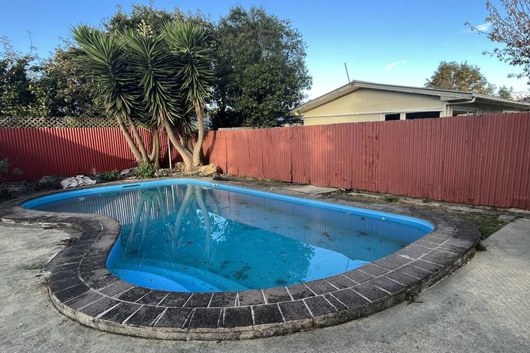 Photo of property in 24 Akaroa Avenue, Awapuni, Palmerston North, 4412