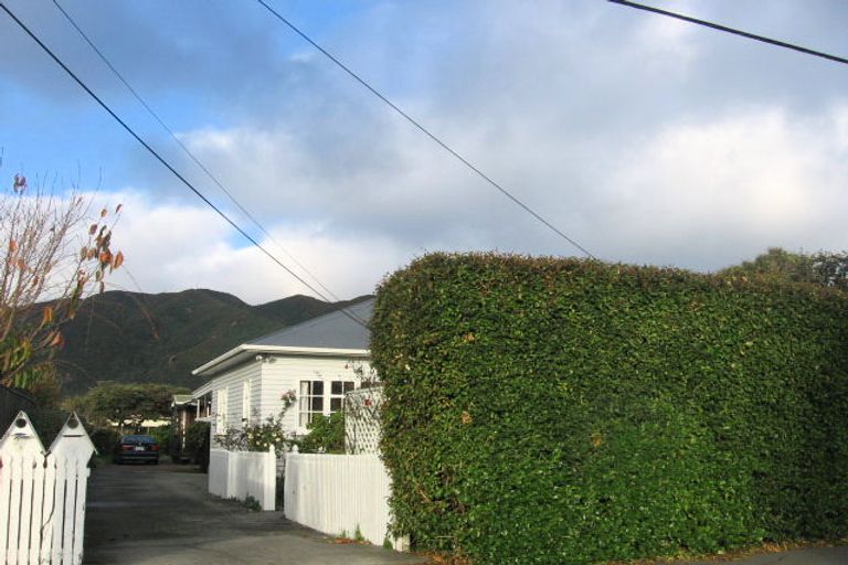 Photo of property in 1/39 Leighton Avenue, Waiwhetu, Lower Hutt, 5010