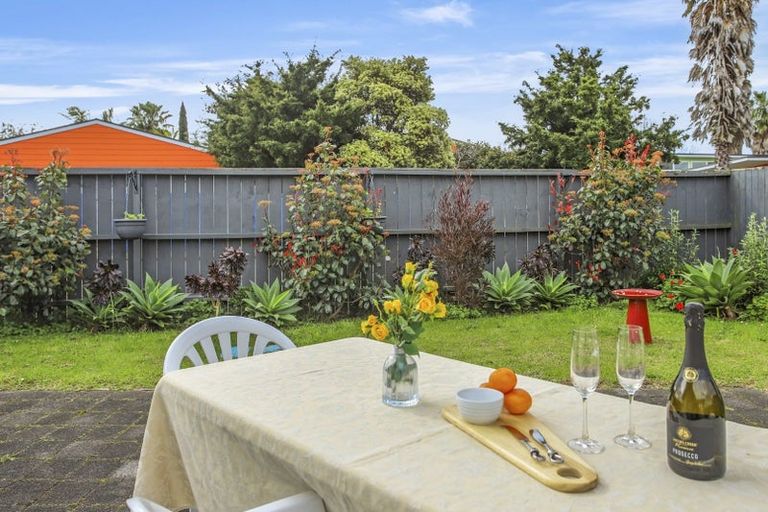 Photo of property in 1/6 Bingara Place, Favona, Auckland, 2024