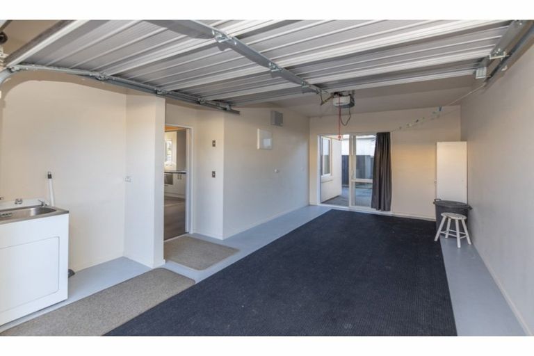 Photo of property in 1/6 Kauri Street, Riccarton, Christchurch, 8041