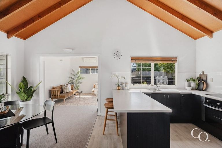 Photo of property in 13b Percy Road, Papamoa Beach, Papamoa, 3118