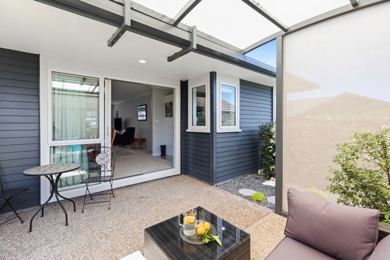 Photo of property in 41 Bridgewater Way, Pyes Pa, Tauranga, 3112