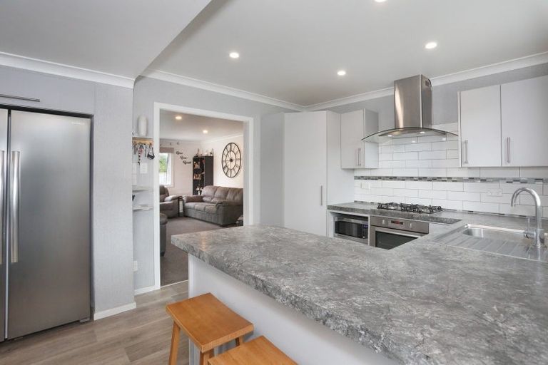 Photo of property in 26 Kuku Street, Tangimoana, 4822