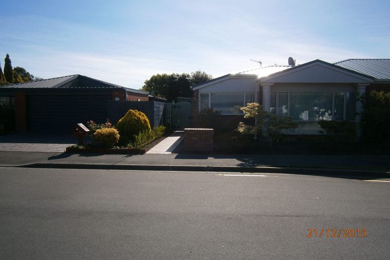 Photo of property in 2/2 Brookford Place, Westmorland, Christchurch, 8025