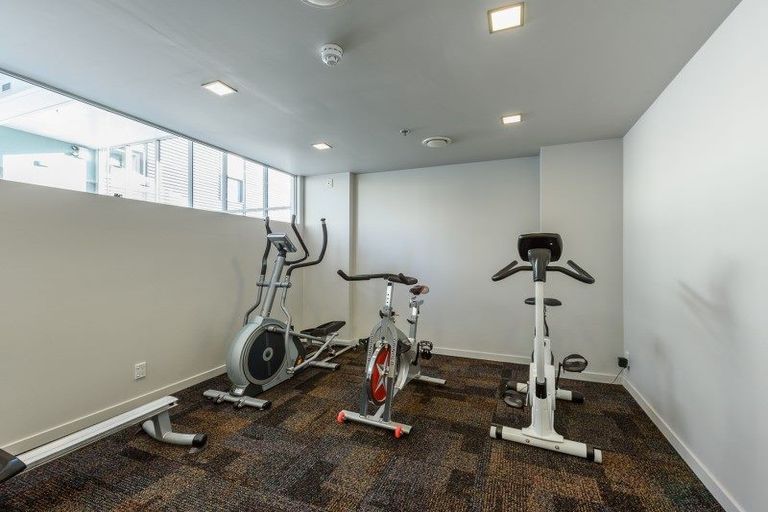 Photo of property in Montreaux Apartments, 9c/164 The Terrace, Wellington Central, Wellington, 6011