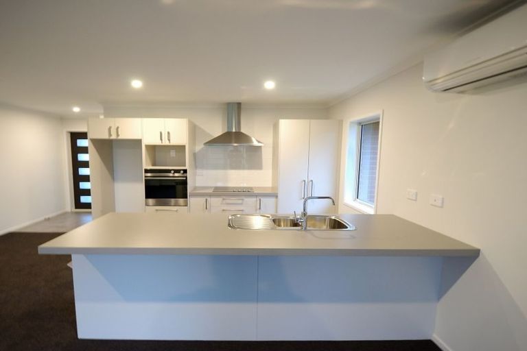 Photo of property in 27 Flint Road, Rolleston, 7614