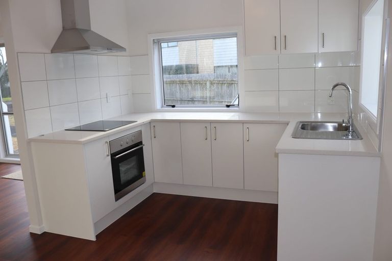 Photo of property in 9 Gibbs Road, Manurewa, Auckland, 2102