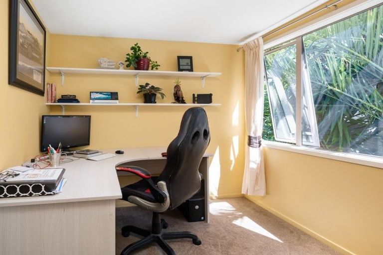 Photo of property in 9 Lincoln Street, Picton, 7220