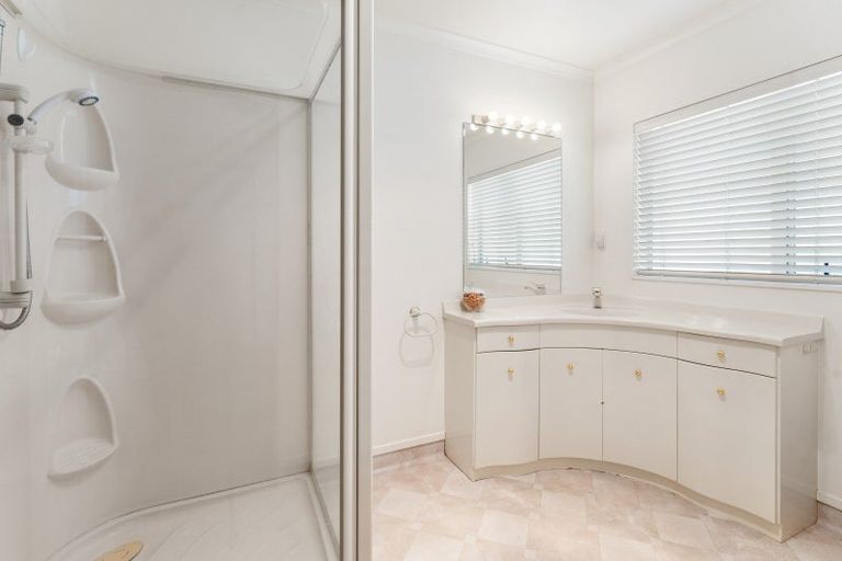 Photo of property in 56 Evans Road, Papamoa Beach, Papamoa, 3118