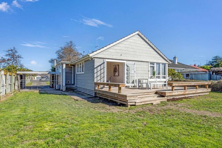 Photo of property in 69 Seddon Street, Takaro, Palmerston North, 4412