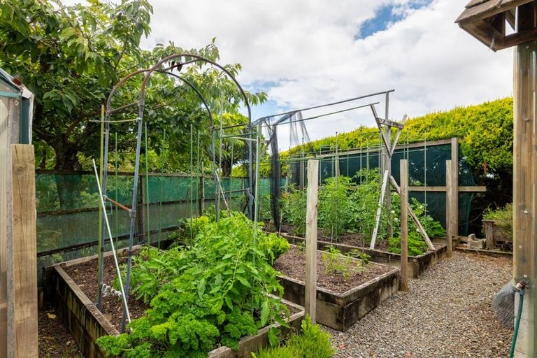 Photo of property in 13 Clairmont Heights, Stoke, Nelson, 7011