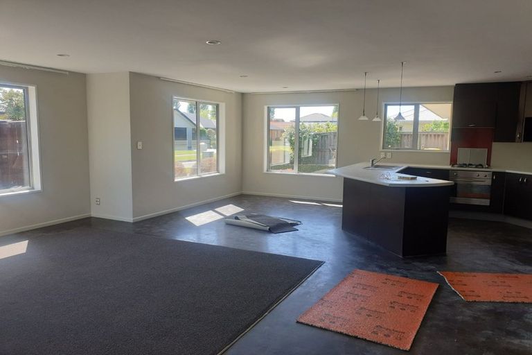 Photo of property in 12 Anglem Way, Northwood, Christchurch, 8051