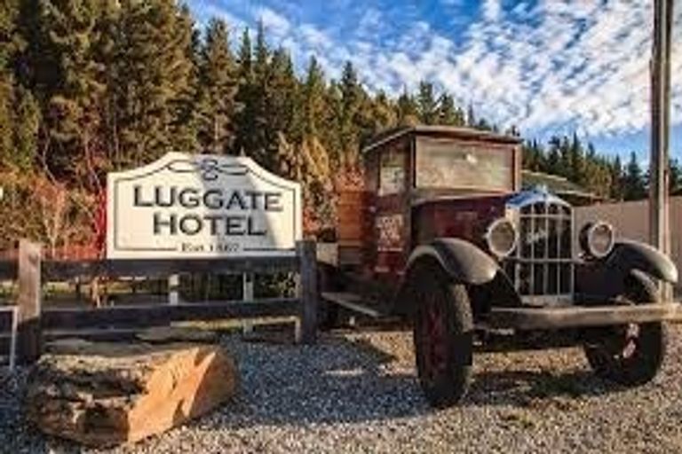 Photo of property in Luggate Park, 16 Cooper Crescent, Luggate, Cromwell, 9383