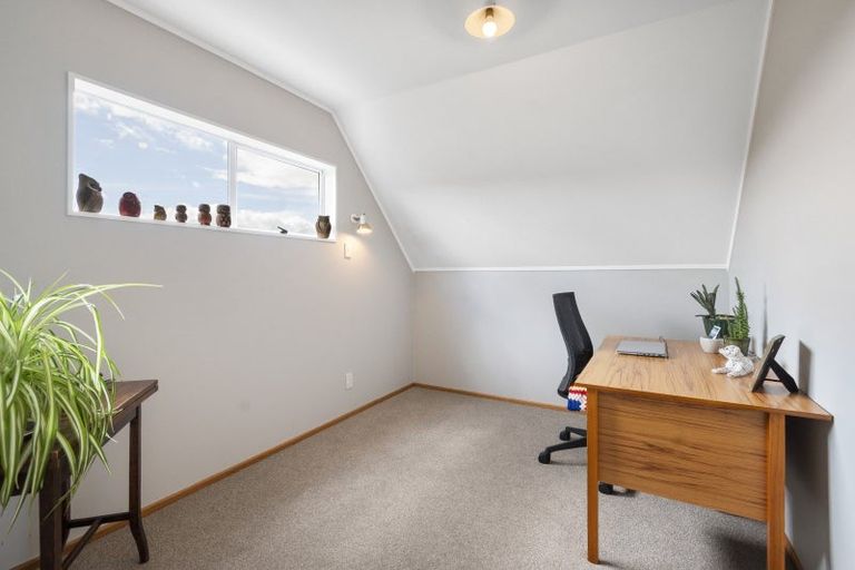 Photo of property in 18 Sandon Road, Feilding, 4702