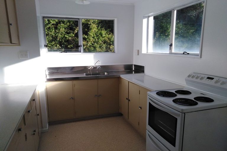 Photo of property in 2 Otaki Street, Miramar, Wellington, 6022