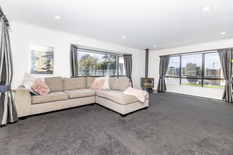 Photo of property in 11 Sovereign Place, Rototuna North, Hamilton, 3210