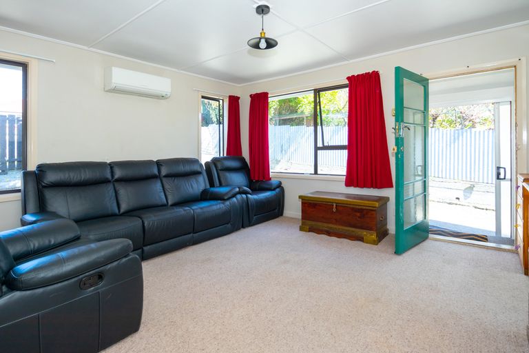 Photo of property in 11 Bradley Street, Watlington, Timaru, 7910