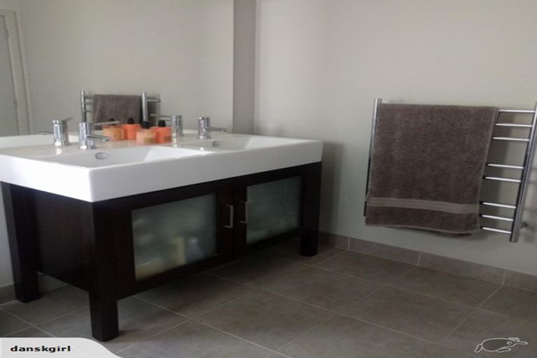 Photo of property in 29 Kairua Road, Kairua, Tauranga, 3175