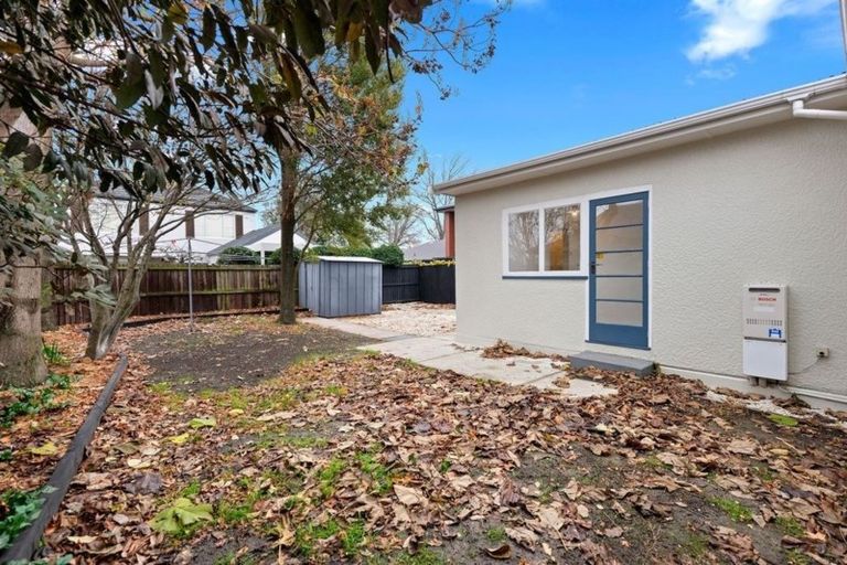 Photo of property in 1/24 Plynlimon Road, Fendalton, Christchurch, 8052