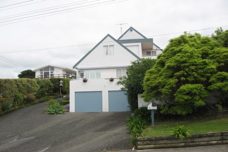 Photo of property in 21a Monyash Road, Manly, Whangaparaoa, 0930