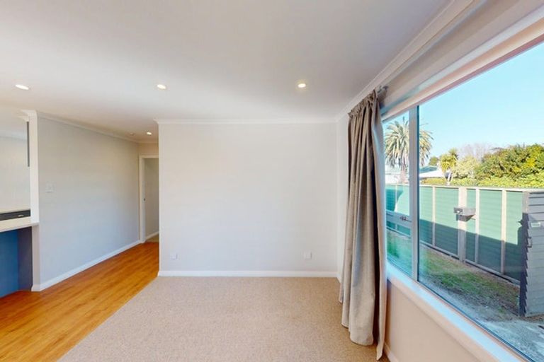 Photo of property in 1 Hurley Place, Awapuni, Palmerston North, 4412