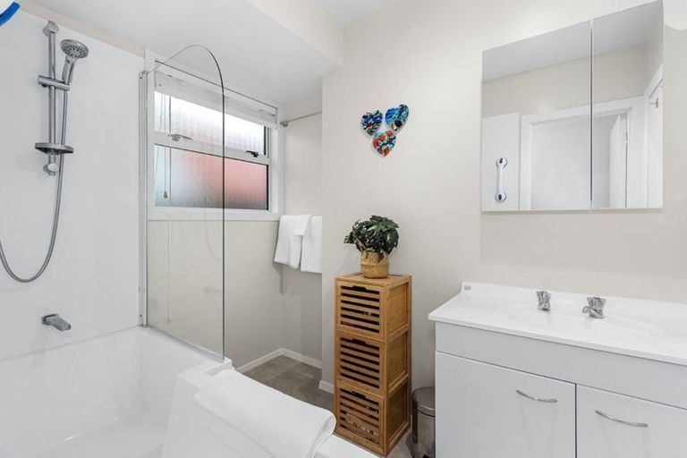 Photo of property in 143 Queenspark Drive, Parklands, Christchurch, 8083