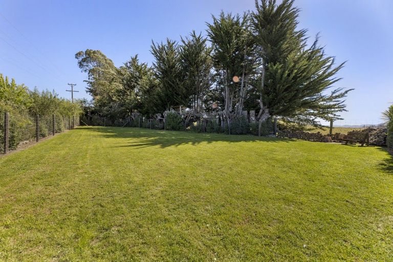 Photo of property in 127 Dunback Road, Palmerston, 9430