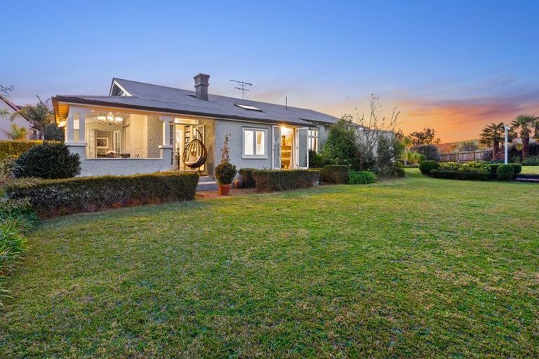 Photo of property in 20 Denehurst Drive, Waimauku, 0812