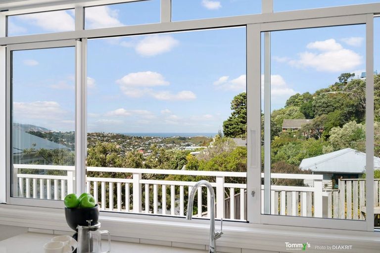 Photo of property in 115 Farnham Street, Mornington, Wellington, 6021