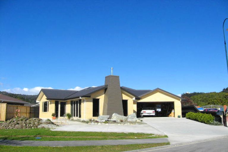 Photo of property in 3 Beechwood Court, Greymouth, 7805