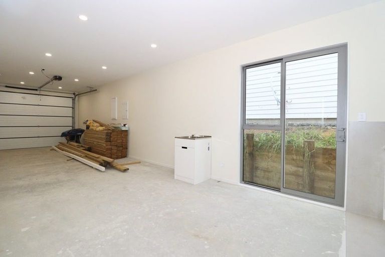 Photo of property in 3 Rarangi Mai Lane, Karaka, 2113