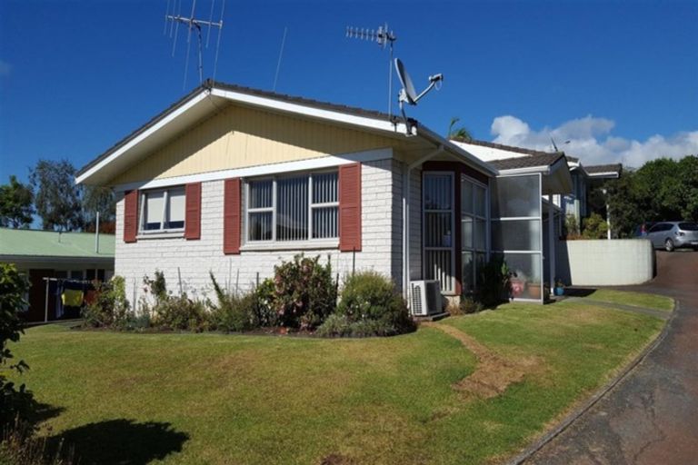 Photo of property in 27a Fairway Drive, Kerikeri, 0230