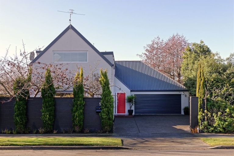 Photo of property in 5 Idaho Place, Burwood, Christchurch, 8083
