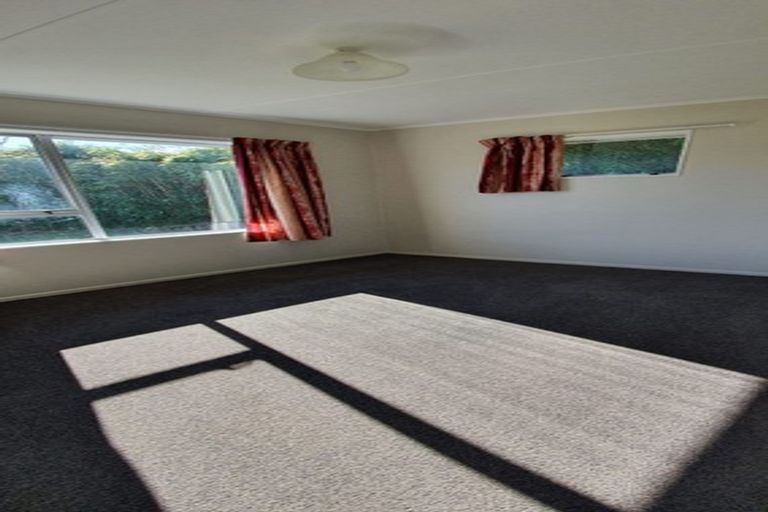 Photo of property in 16 Tyrone Grove, Wainuiomata, Lower Hutt, 5014