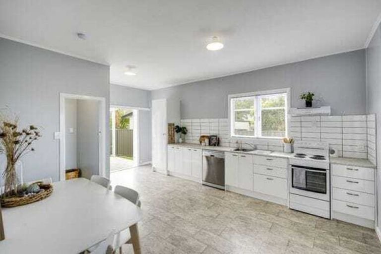 Photo of property in 47 Murphy Road, Taradale, Napier, 4112