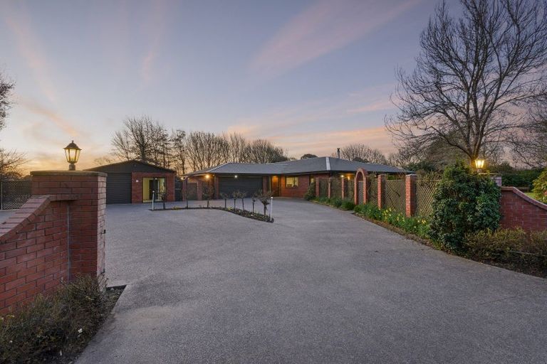 Photo of property in 47 Watsons Road, Harewood, Christchurch, 8051