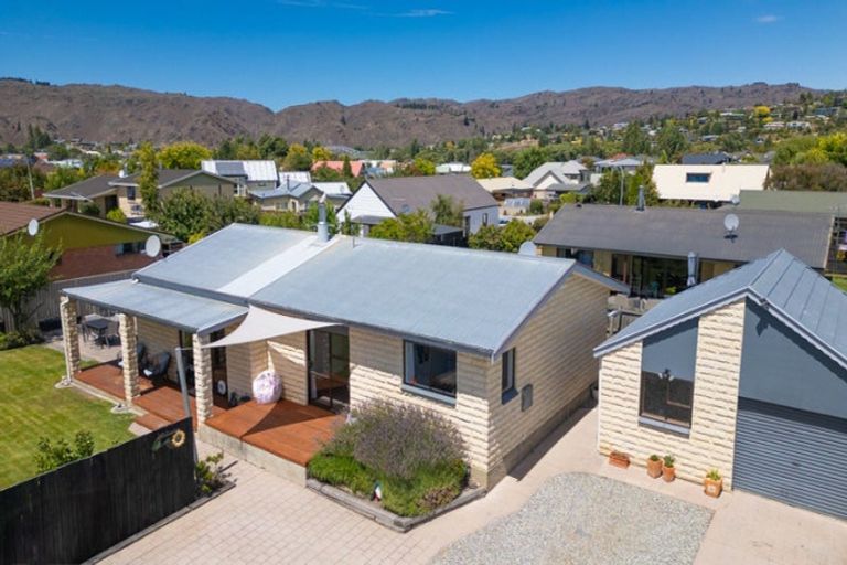 Photo of property in 11 Theyers Street, Alexandra, 9320