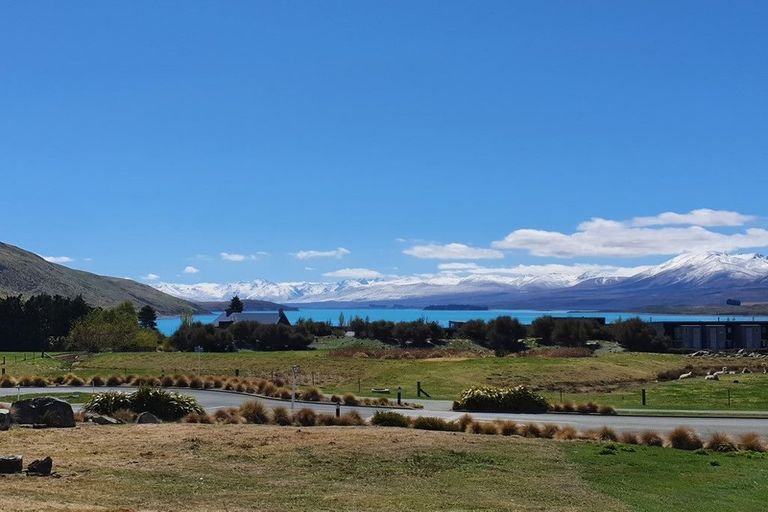 Photo of property in 35 D'archiac Drive, Lake Tekapo, 7999