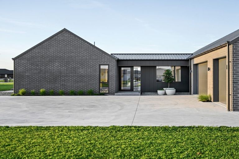 Photo of property in 75 Orchardist Way, Ngahinapouri, Ohaupo, 3882